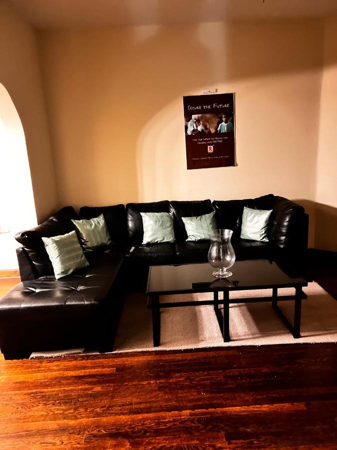 Hotel Clean, Spacious, Inexpensive Queen Br Chicago Exterior foto